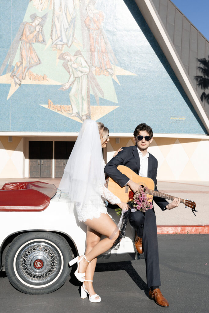 Bride and groom portraits from a Vegas elopement