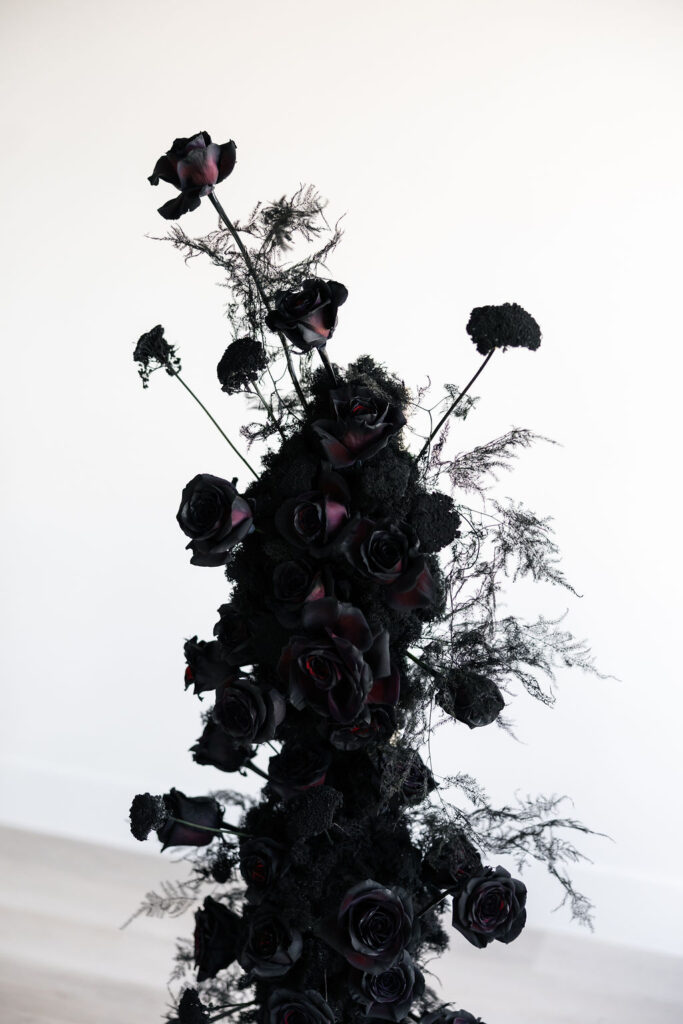 Black wedding florals by Night Garden Floral - Las Vegas Wedding Florist