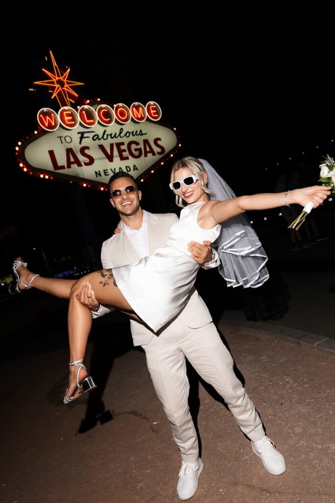 Couples photo at The Vegas Sign