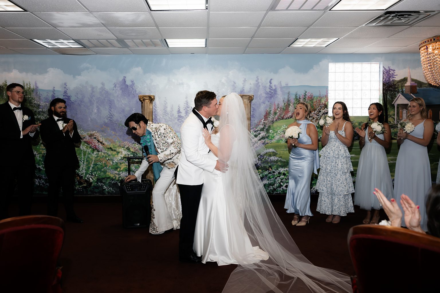 Couple kissing during their Chapel Amore elopement ceremony