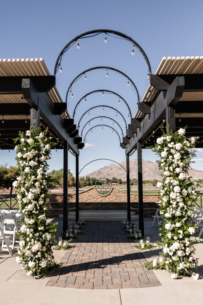 An outdoor Stallion Mountain wedding ceremony on The Patio