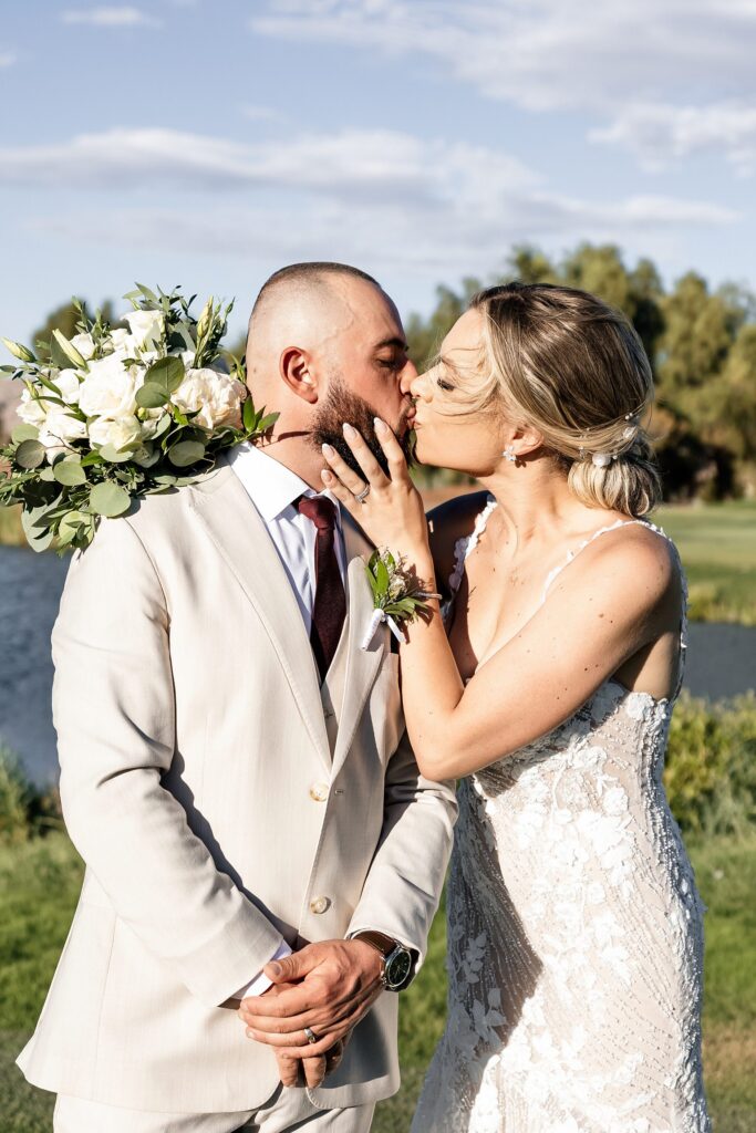 Outdoor bride and grooms portraits from a Stallion Mountain wedding in Las Vegas