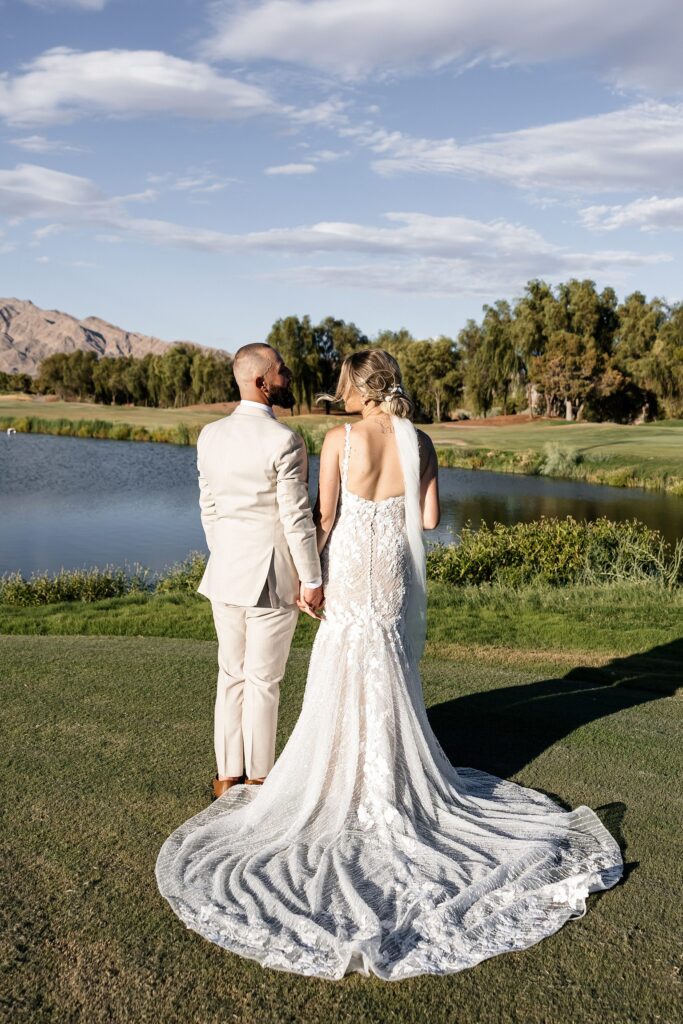 Outdoor bride and grooms portraits from a Stallion Mountain wedding in Las Vegas