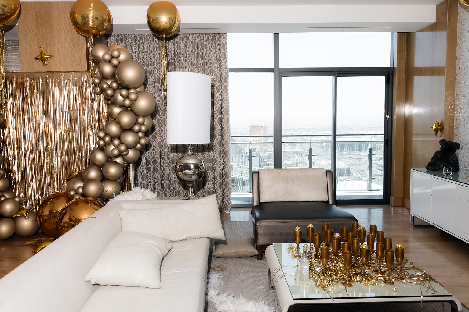 Glam night out gold theme for a Las Vegas bachelorette party.